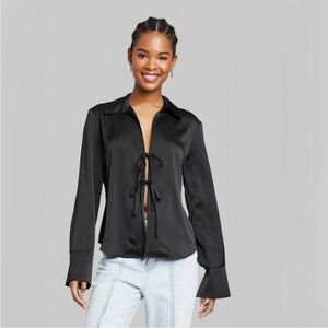 Wild Fable Tie-Front Shirt Bell Long Sleeve Satin Fly Away Top Black NEW S Small